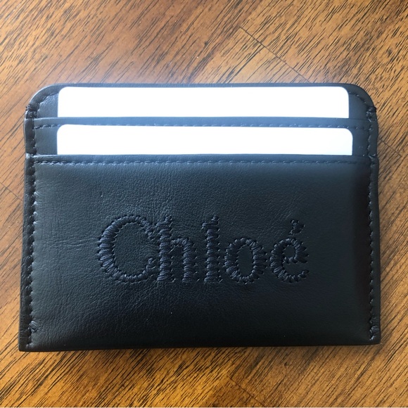 NEW $290 Chloe Sense Logo Calfskin Card Case in Black Leather! - Picture 5 of 11